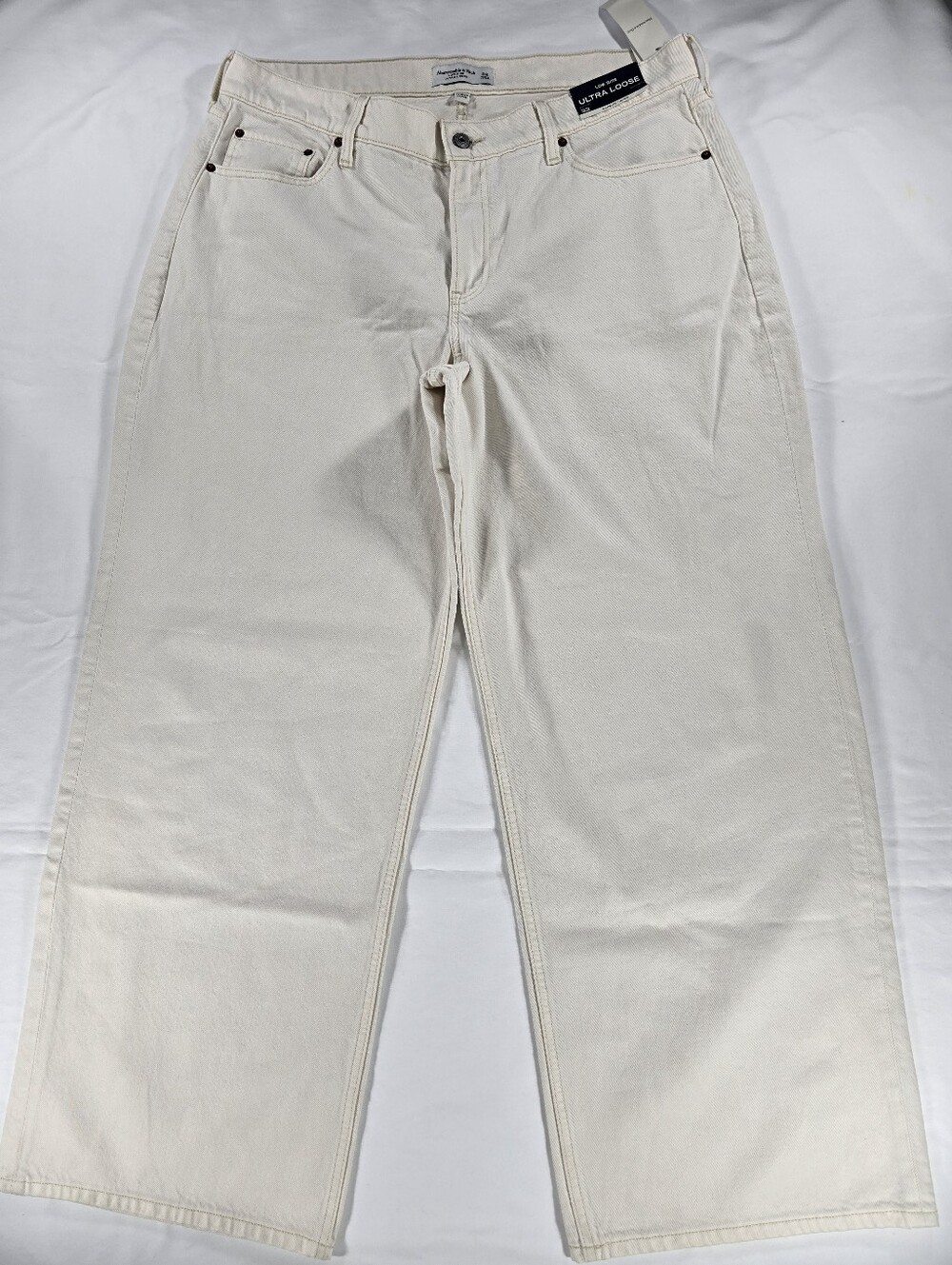 NWT Abercrombie & Fitch The Ultra Loose Low Rise Curve Love Womens 32x31 White
